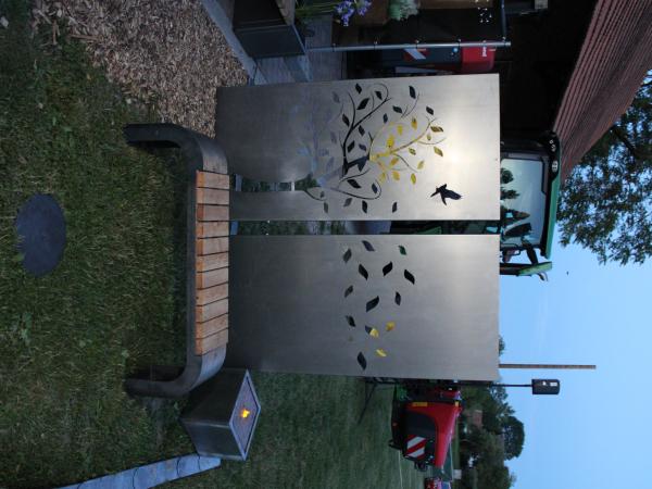 Sichtschutzwand blank ohne Muster
